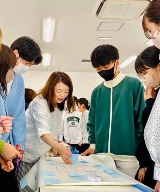 本岡美保子